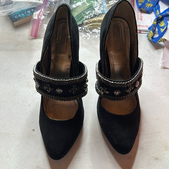 Avon Mark. Black Suede Jewel Encrusted High Heels Size 9 - Picture 2 of 12